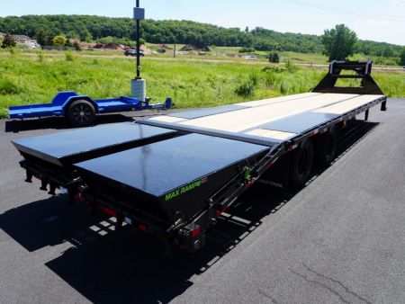New 2027 Load Trail 30ft Gooseneck Deckover Trailer