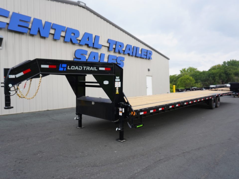 New 2027 Load Trail 102"x40' Low-Pro Gooseneck Deckover Trailer