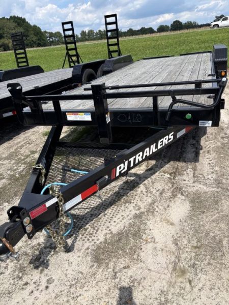 New 2026 PJ Trailers 23939 CC22 Equipment Trailer