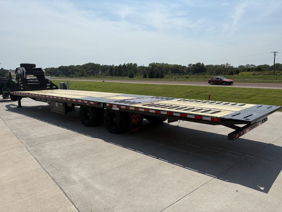 New 2027 Midsota FBHB3612-259G Hydraulic Tail Goosneck Deckover Trailer