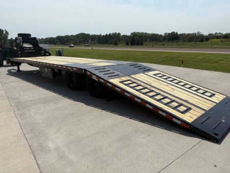 New 2027 Midsota FBHB3612-259G Hydraulic Tail Goosneck Deckover Trailer