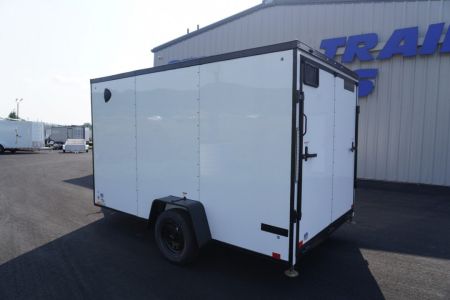 New 2027 Discovery Trailers 7X12 Cargo / Enclosed Trailer