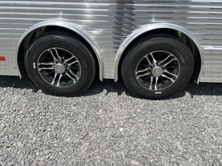 New 2027 Sundowner Rancher Express 2725