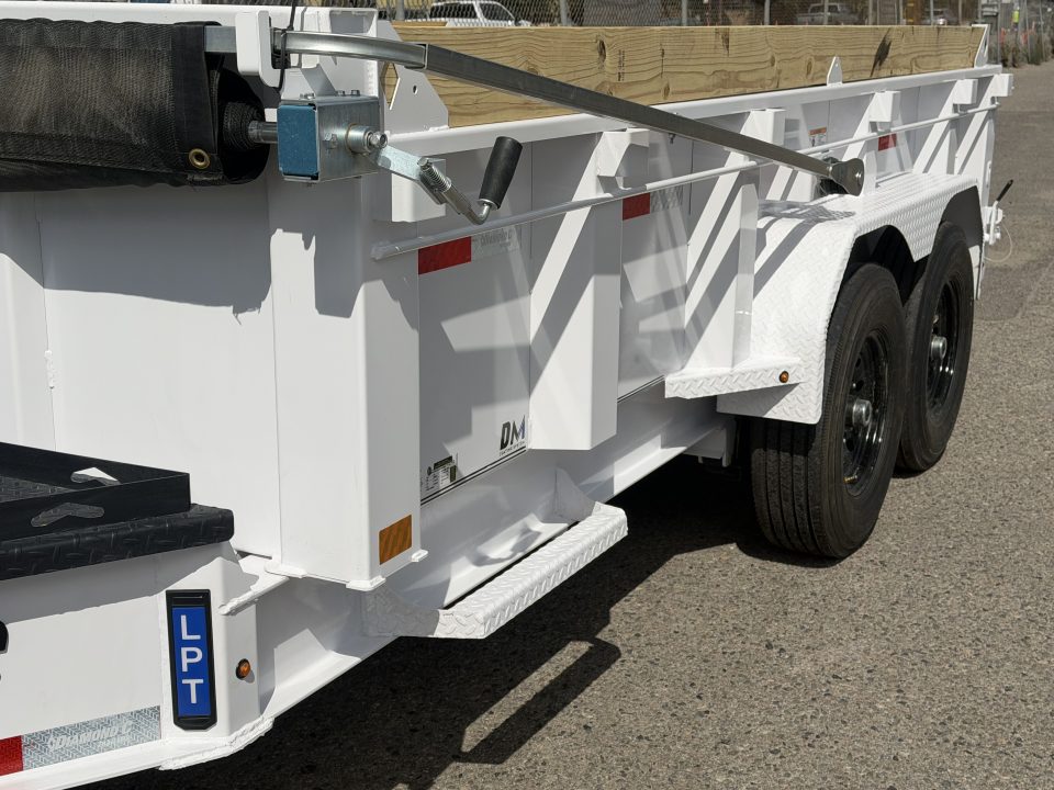 New 2027 Diamond C LPT 14' - 15.5K Telescopic Dump Trailer