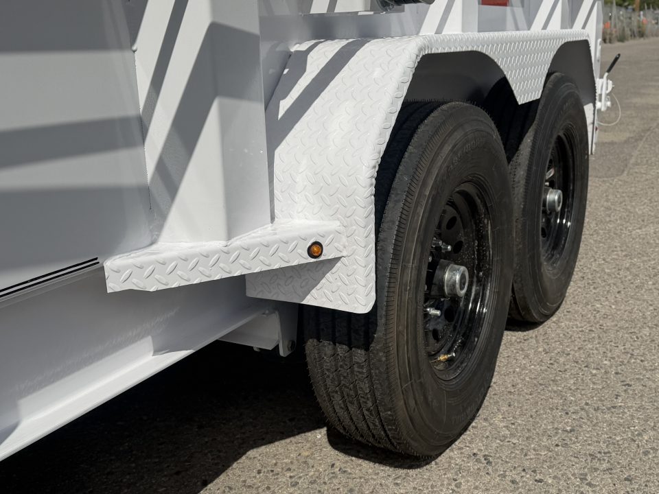 New 2027 Diamond C LPT 14' - 15.5K Telescopic Dump Trailer