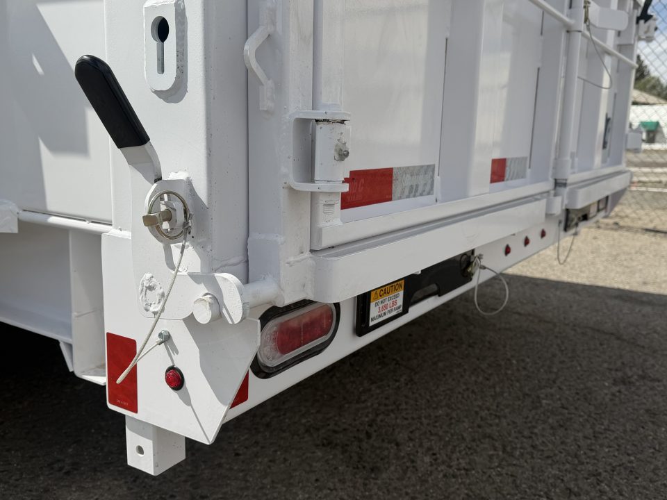 New 2027 Diamond C LPT 14' - 15.5K Telescopic Dump Trailer