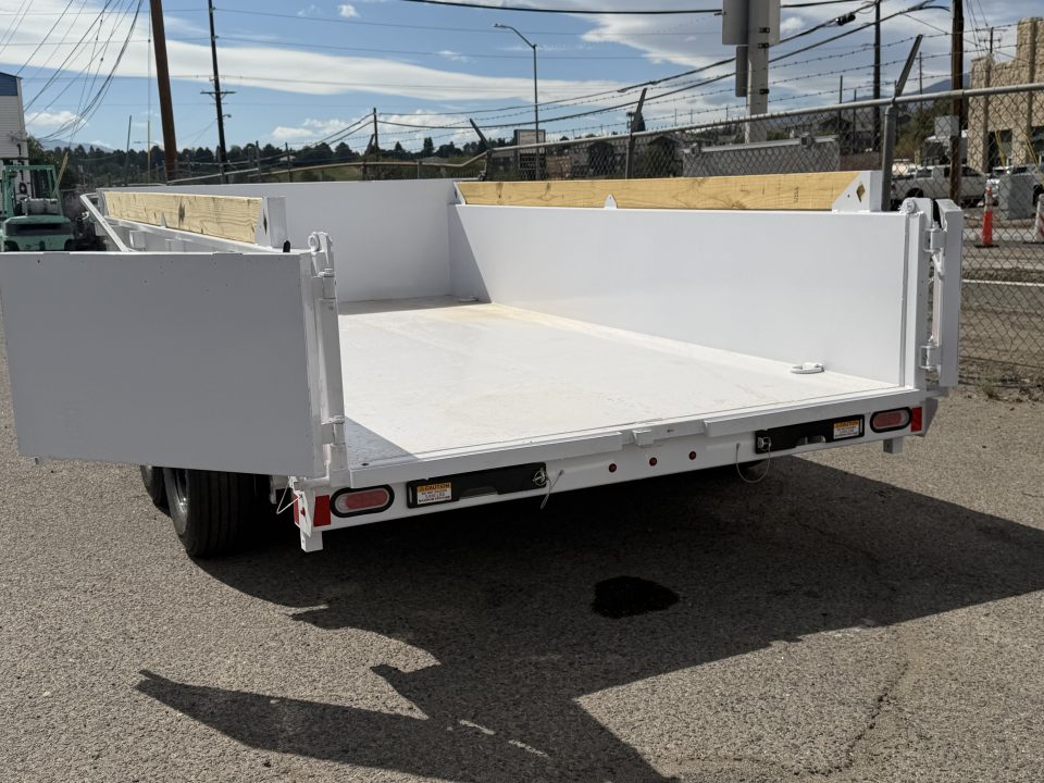 New 2027 Diamond C LPT 14' - 15.5K Telescopic Dump Trailer
