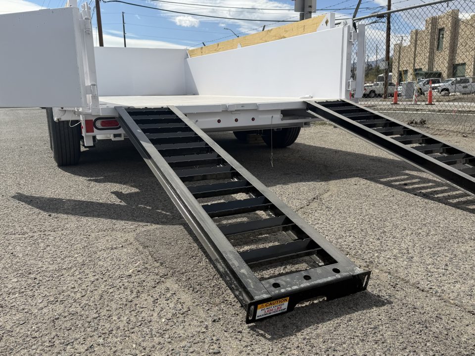 New 2027 Diamond C LPT 14' - 15.5K Telescopic Dump Trailer