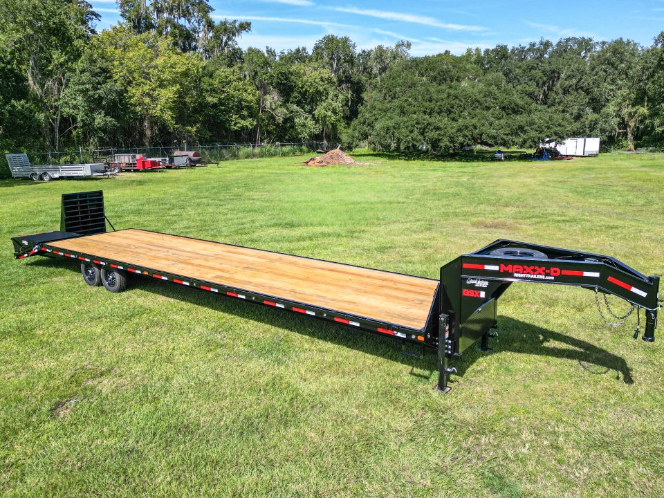 New 2027 8.5X40 MAXX-D GOOSENECK EQUIPMENT TRAILER