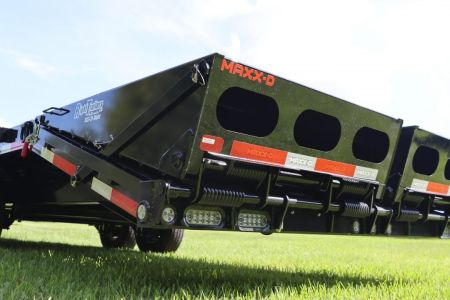 New 2027 8.5X40 MAXX-D GOOSENECK EQUIPMENT TRAILER