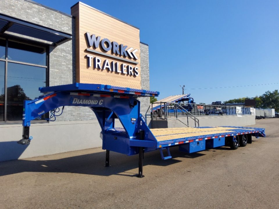 New 2027 Diamond C Trailers FMAX210MR/XDR 2.0 Flatbed Trailer