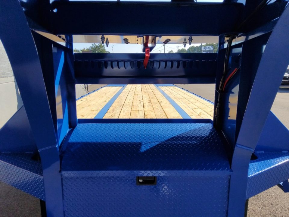 New 2027 Diamond C Trailers FMAX210MR/XDR 2.0 Flatbed Trailer