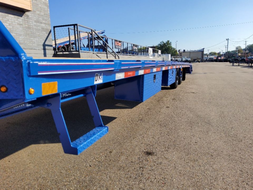 New 2027 Diamond C Trailers FMAX210MR/XDR 2.0 Flatbed Trailer