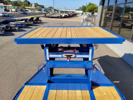New 2027 Diamond C Trailers FMAX210MR/XDR 2.0 Flatbed Trailer