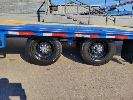 New 2027 Diamond C Trailers FMAX210MR/XDR 2.0 Flatbed Trailer