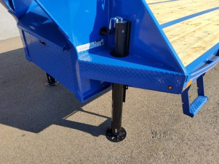 New 2027 Diamond C Trailers FMAX210MR/XDR 2.0 Flatbed Trailer