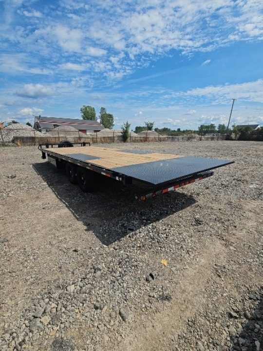 2027 Load Trail photo 3