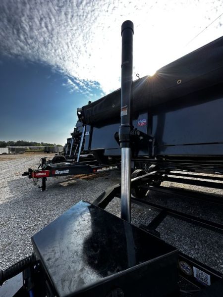 New 2027 Diamond C Trailers MDT206 Dump Trailer