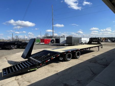 New 2026 Load Trail 102x32 Low Pro 26k w/Max Ramps Gooseneck Bodies
