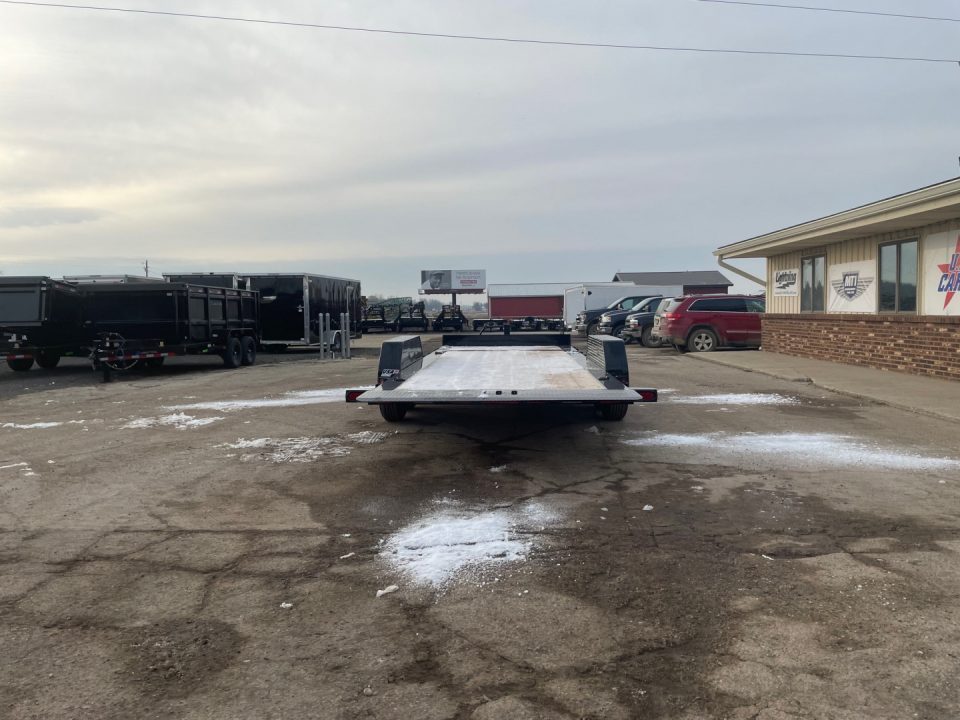 New 2026 Load Trail 83x20 HD I-Beam Frame 14k Gravity Tilt Trailer