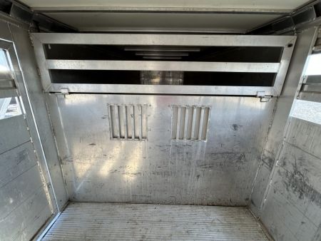Used 2022 Titan Gooseneck 220