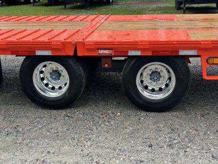 New 2027 Diamond C FMAX210 -32ft ( 20ft Deck + 12ft Dovetail ) #17190 Payload