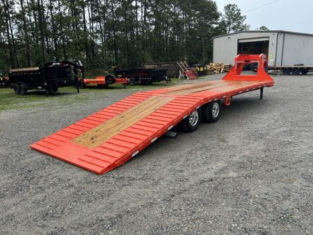 New 2027 Diamond C FMAX210 -32ft ( 20ft Deck + 12ft Dovetail ) #17190 Payload