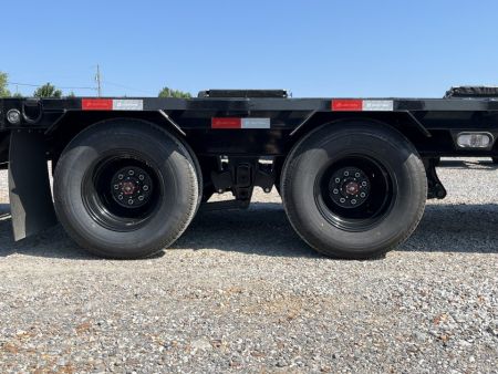 New 2027 Load Trail 102"x25' 24k Gooseneck Flatbed Trailer