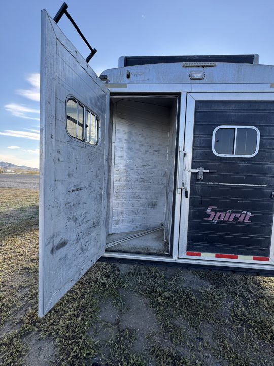 Consignment 2008 Sprinter 4H BP Weekender Horse Trailer