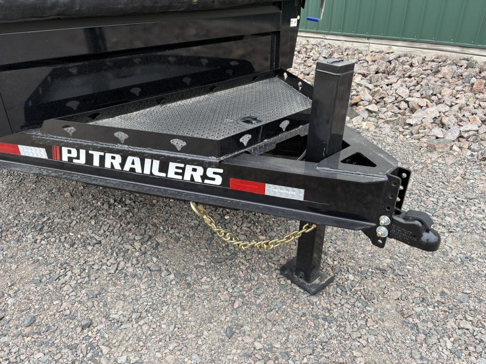 New 2027 14'x83"14k PJ Low Pro Dump Trailer - Hyd Jack