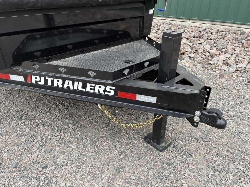 New 2027 14'x83"14k PJ Low Pro Dump Trailer - Hyd Jack