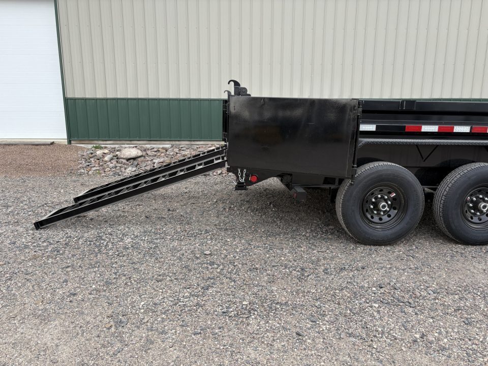 New 2027 14'x83"14k PJ Low Pro Dump Trailer - Hyd Jack