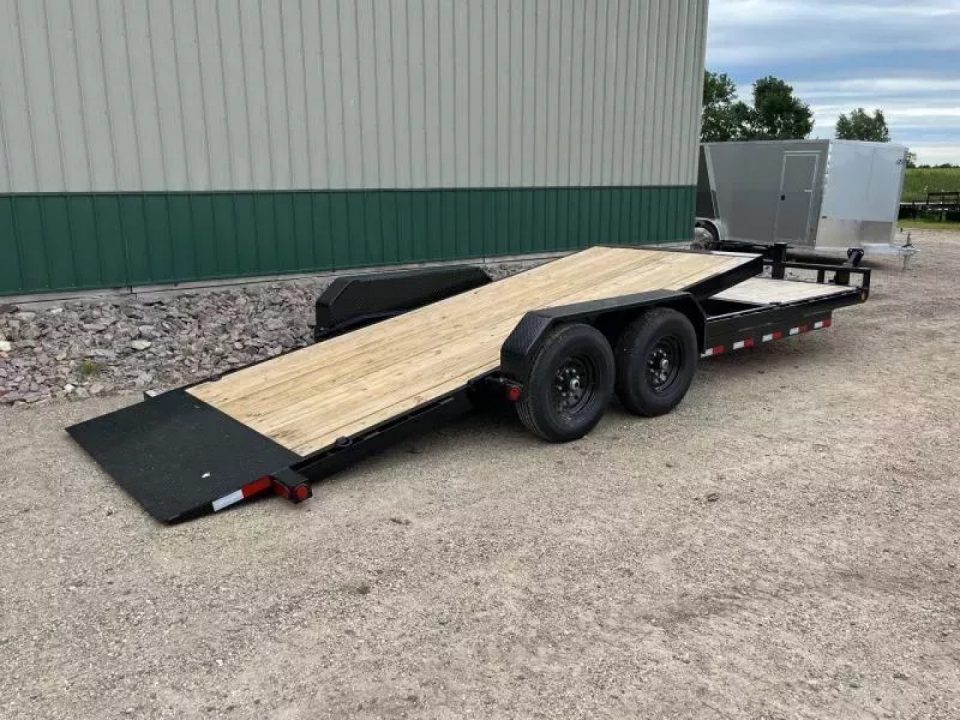 New 2027 22' 14k PJ Channel Equipment Tilt Trailer