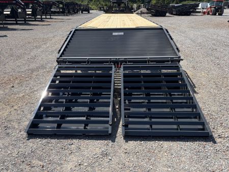 New 2027 Lamar Gooseneck Trailer | 102" x 36' | 20K GVWR