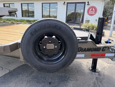 New 2027 Diamond C 8.5x24 Equipment, 18' Tilt, Drive-Over Fenders HXD210