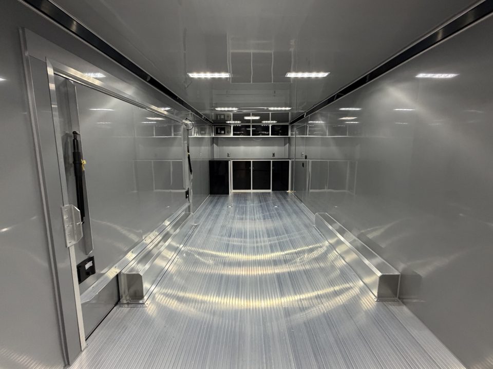 New 2027 8.5X28 inTech RACE TRAILER