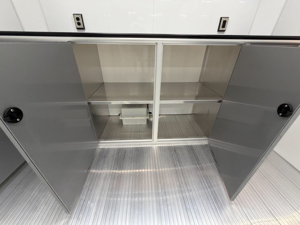 New 2027 8.5X24 iNTECH Racing Trailer