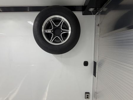 New 2027 8.5X24 iNTECH Racing Trailer