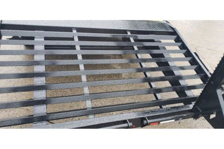 New 2027 Diamond C 8.5x24' Equipment, 5' Dove w/Ramps DEC207