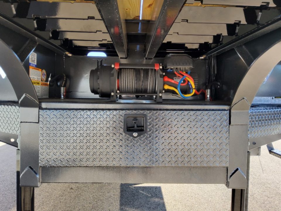 New 2027 Diamond C Trailers SDX216HDT 2.0 Step Deck