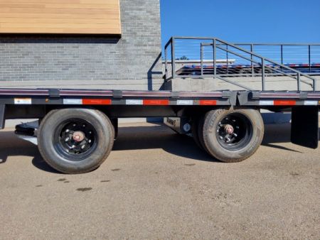 New 2027 Diamond C Trailers SDX216HDT 2.0 Step Deck