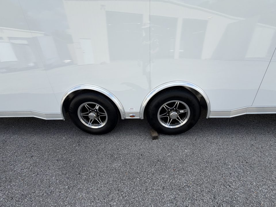 New 2027 8.5X28 inTech Race Trailer