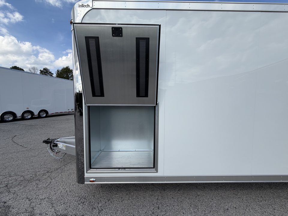 New 2027 8.5X28 inTech Race Trailer