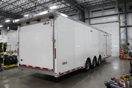 New 2027 8.5X32 iNTECH RACE TRAILER