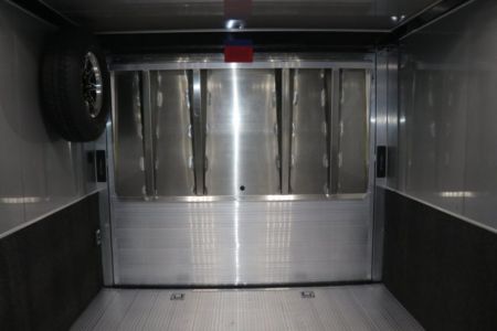New 2027 8.5X32 iNTECH RACE TRAILER