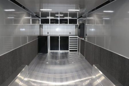 New 2027 8.5X32 iNTECH RACE TRAILER