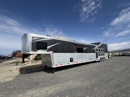 Used 2023 Lakota 4H LQ - BH8423T2S