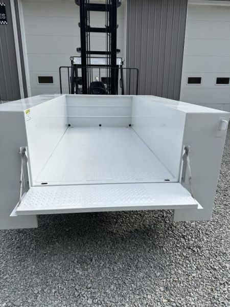 New Monroe Truck Equipment MSS Premier 8' SRW Service Body, Master Locks, Lighted Compartments