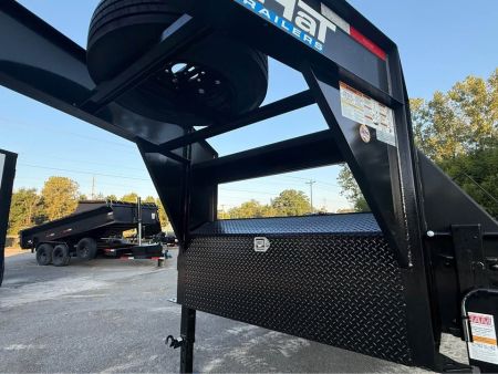 New 2027 Top Hat 102x30 Gooseneck