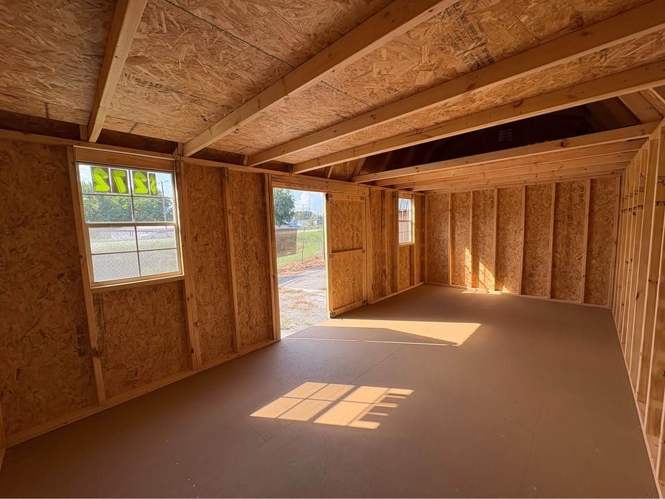 New 2026 Oak Ridge 10x20 Lofted Barn